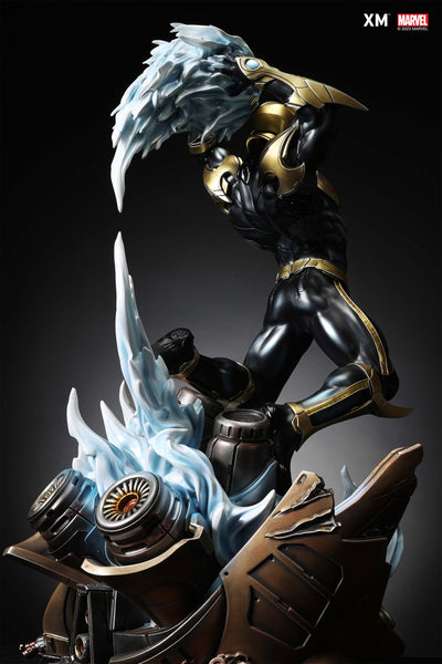 Nova 1/4 Scale Statue