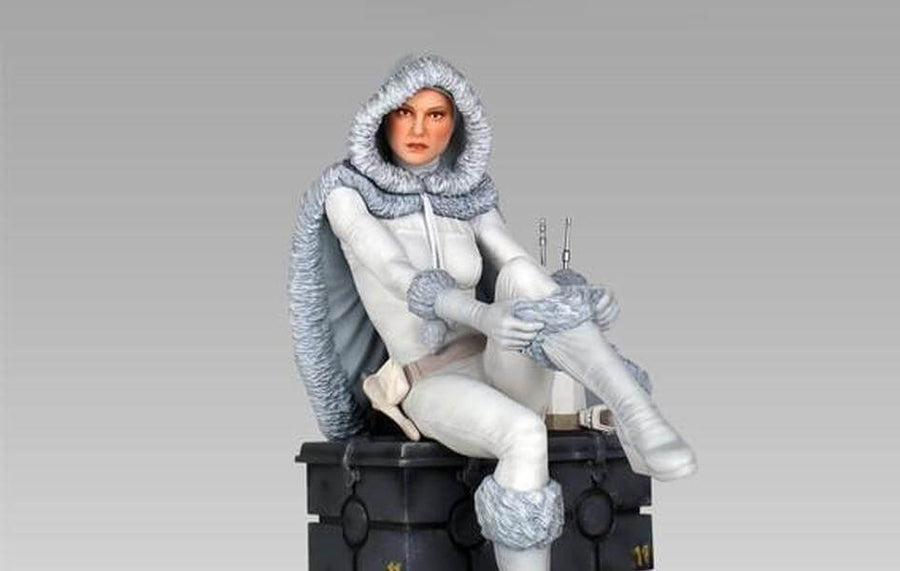 Star Wars Padme Amidala "Snowbunny"  Statue by Gentle Giant