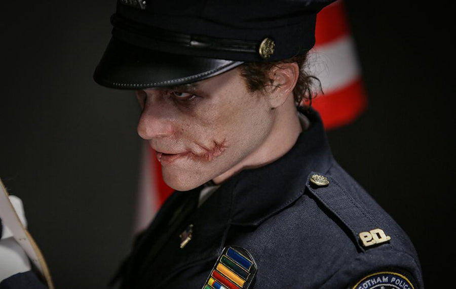 Joker Police Uniform (Heath Ledger) 1/3 Scale Statue