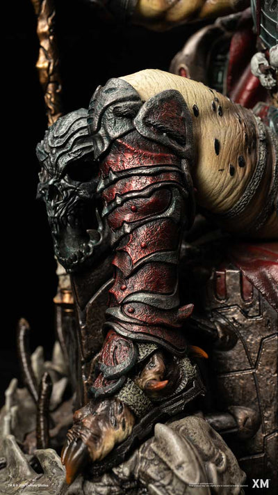 Predator King On Throne 1:3 Scale Statue