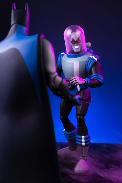 Mr. Freeze 1/6 Scale Figure BTAS - MONDO