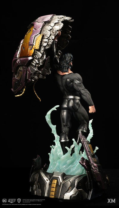 Recovery Suit Superman 1/6 Scale Statue