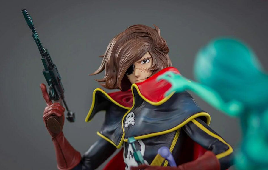 Space Pirate Captain Harlock 1/6 Scale Statue