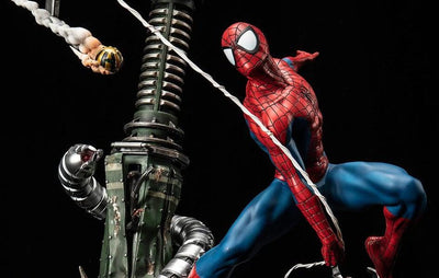 Spider-Man 1/4 Scale Statue