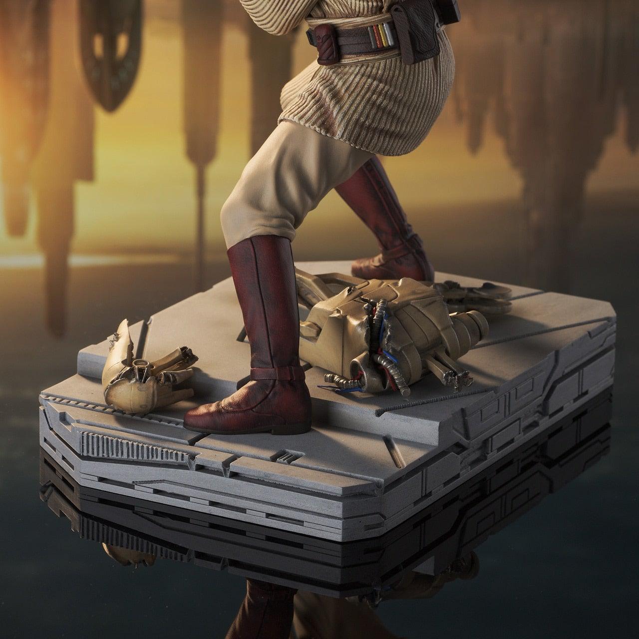 Star Wars - Obi Wan Kenobi Milestone Statue