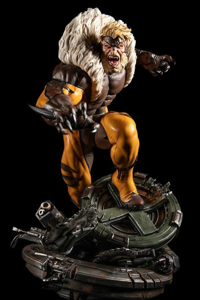 Sabretooth 1/4 Scale Statue