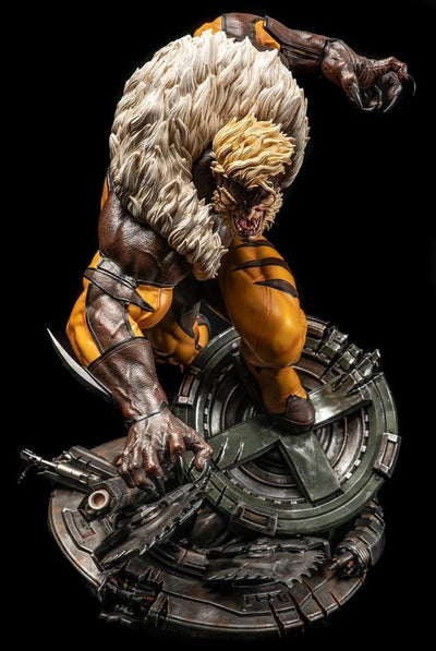Sabretooth 1/4 Scale Statue