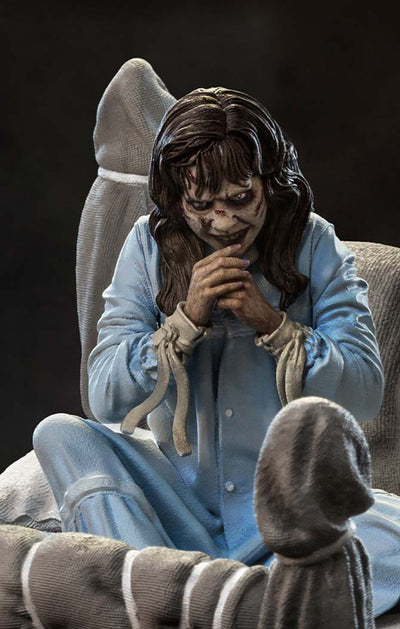 The Exorcist - Posessed Regan McNeil Deluxe Art Scale 1/10
