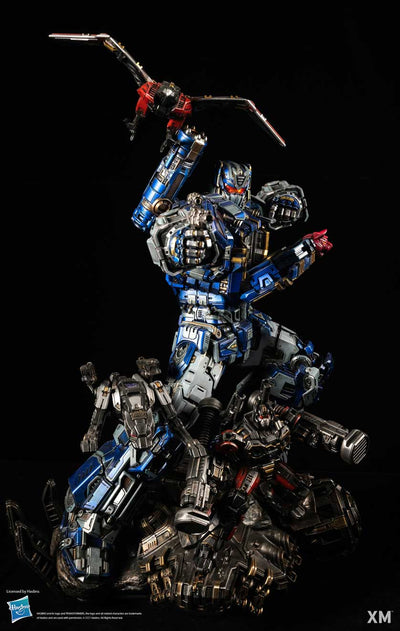 Transformers Soundwave 1/10 Scale Statue