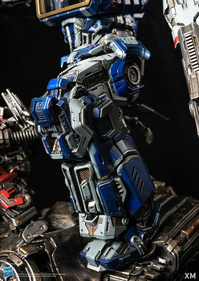 Transformers Soundwave 1/10 Scale Statue