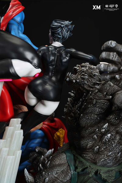Superman - Justice by David Finch (Color Version) 1/6 Scale Diorama