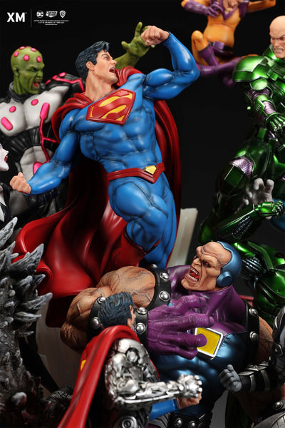 Superman - Justice by David Finch (Color Version) 1/6 Scale Diorama