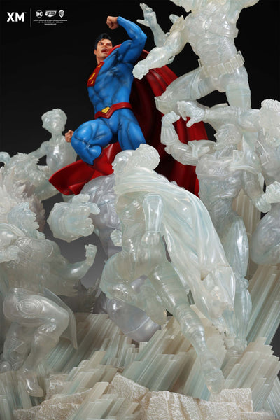 Superman - Justice by David Finch (Ice Version) 1/6 Scale Diorama