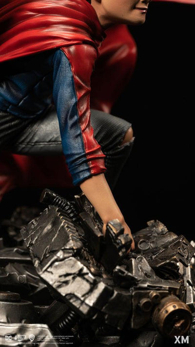 Super Sons Rebirth 1/6 Scale Premium Statue