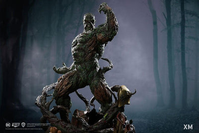 Swamp Thing 1/4 Scale Premium Statue