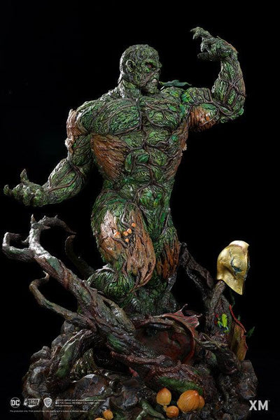 Swamp Thing 1/4 Scale Premium Statue