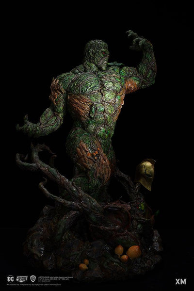 Swamp Thing 1/4 Scale Premium Statue