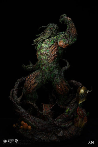 Swamp Thing 1/4 Scale Premium Statue
