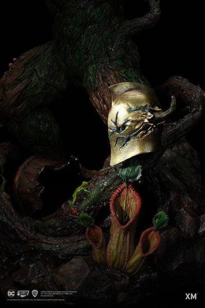 Swamp Thing 1/4 Scale Premium Statue