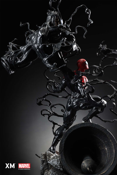 Spider-Man Symbiote Transformation 1/4 Scale Statue