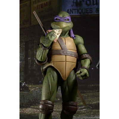 Donatello 1:4 Scale Figure TMNT 1990 Movie Version by Neca Toys