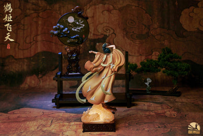 Flying Princess Crane Deluxe Version Statue