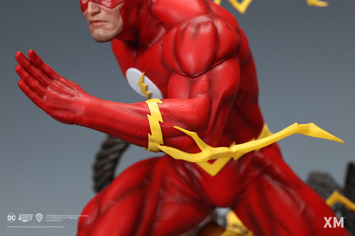 Flash 1/4 Scale Statue - Spec Fiction Shop