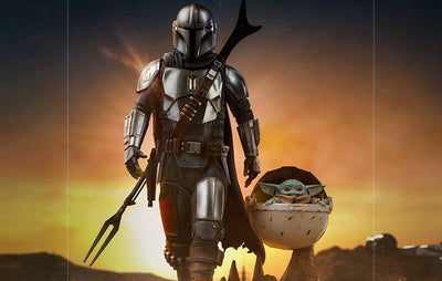 The Mandalorian & Child 1/4 Scale Statue