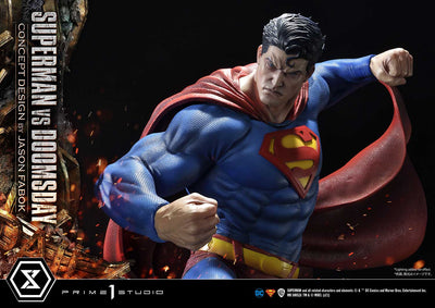 Superman vs Doomsday - DC Comics - DELUXE BONUS