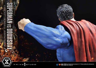 Superman vs Doomsday - DC Comics - REGULAR