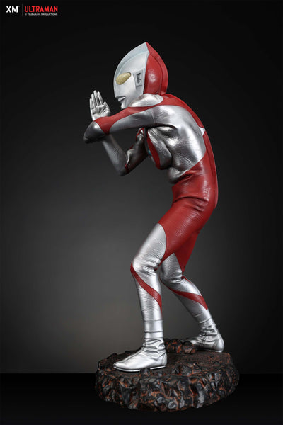 Ultraman (C Type) 30cm Spacium Beam Statue