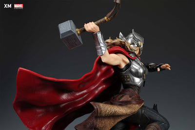 Mighty Thor 1/4 Scale Statue