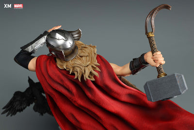 Mighty Thor 1/4 Scale Statue