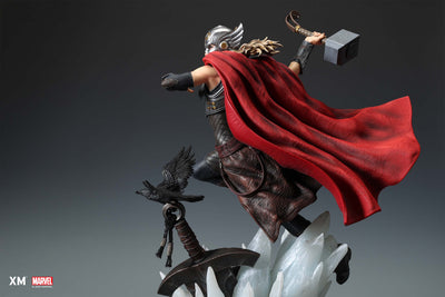 Mighty Thor 1/4 Scale Statue