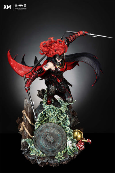 Batwoman (Samurai) 1/4 Scale Statue