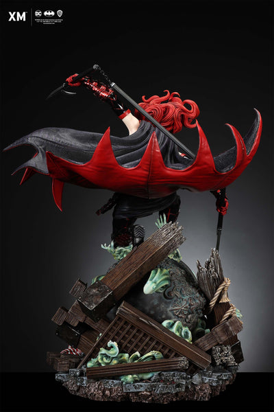 Batwoman (Samurai) 1/4 Scale Statue