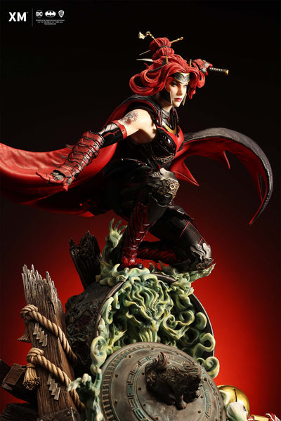Batwoman (Samurai) 1/4 Scale Statue