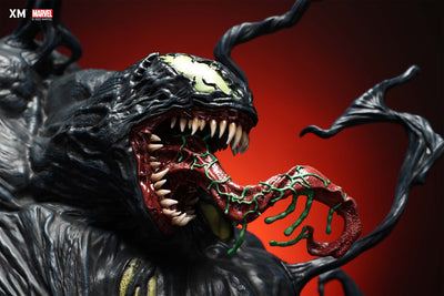 Venom Hulk Version A 1/4 Scale Statue