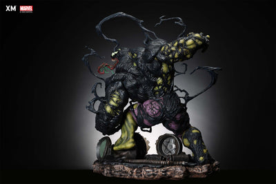 Venom Hulk Version A 1/4 Scale Statue