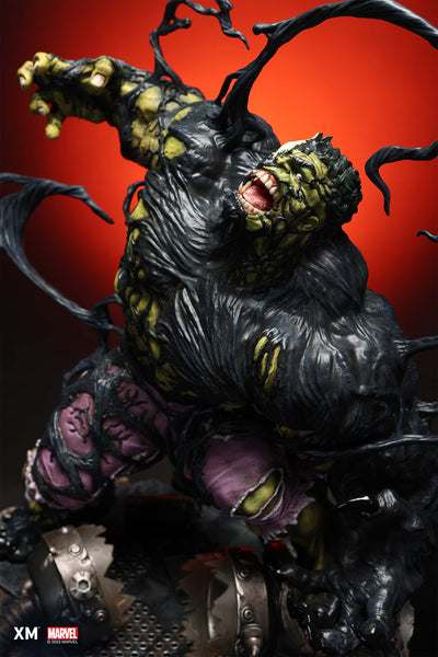 Venom Hulk Version B 1/4 Scale Statue