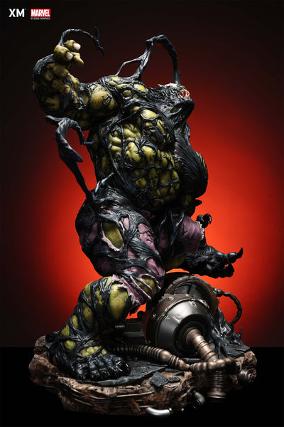 Venom Hulk Version B 1/4 Scale Statue