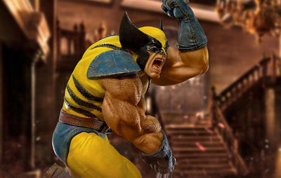 Marvel Comics Wolverine Vs Sentinel Statue
