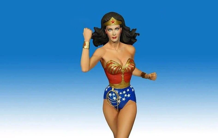 Wonder Woman Lynda Carter Maquette Statue by Tweeterhead