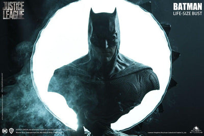 BATMAN Life-Size 1:1 Scale Bust DC Justice League