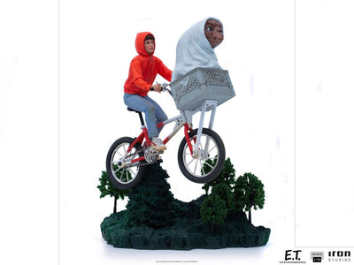 E.T. and Elliot Art Scale 1/10
