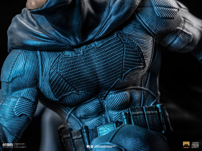 Zack Snyder's Justice League - Batman on Batsignal Art Scale 1/10