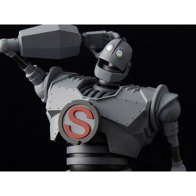 The Iron Giant Riobot Iron Giant Diecast Figure by Sentinel Toys