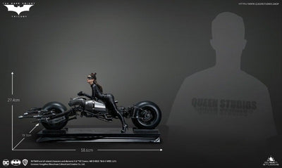 Catwoman (Anne Hathaway) on Batpod 1/6 Scale Statue