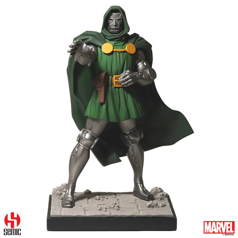 Doctor Doom 1/8 Scale Statue