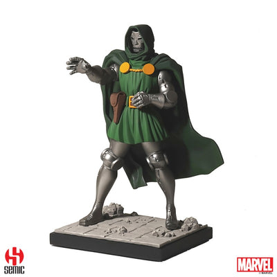 Doctor Doom 1/8 Scale Statue